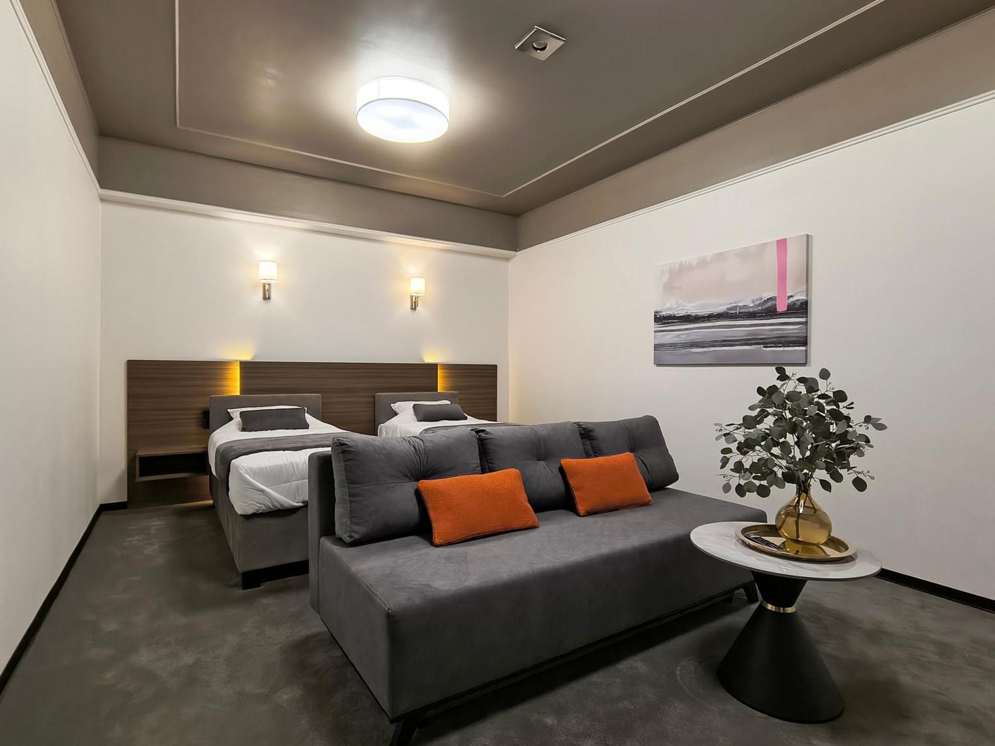 Mini Hotel On Brovarskaya Brovari Kültér fotó